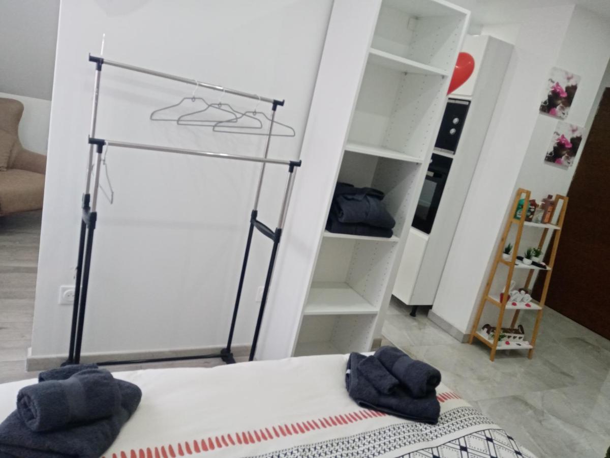 Studio Jacuzzi Au Centre Кольмар Экстерьер фото
