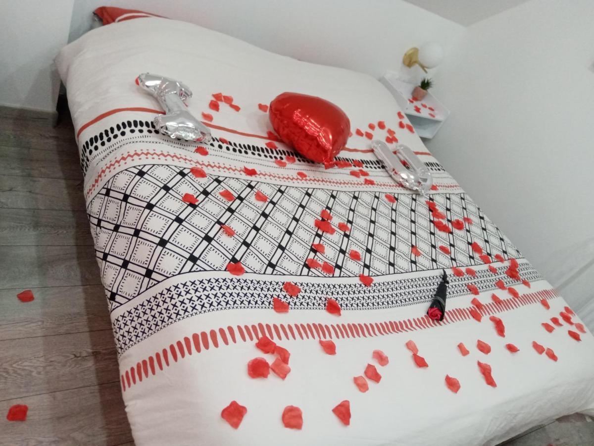 Studio Jacuzzi Au Centre Кольмар Экстерьер фото