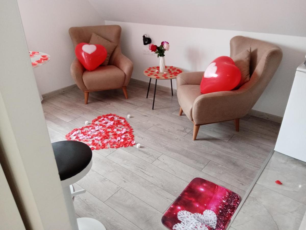 Studio Jacuzzi Au Centre Кольмар Экстерьер фото